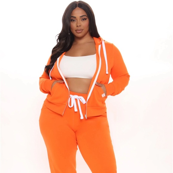 Fashion Nova: Relaxed Vibe Zip Up Jackets - 2 colors - Picture 11 of 12